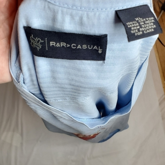 SKY Blue Graphic V-Neck Dalai Lama Size XL GUC 100% Cotton - Picture 6 of 6